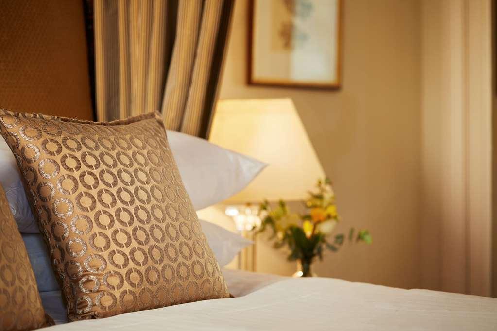 Macdonald Cardrona Hotel, Golf & Spa Peebles Pokoj fotografie