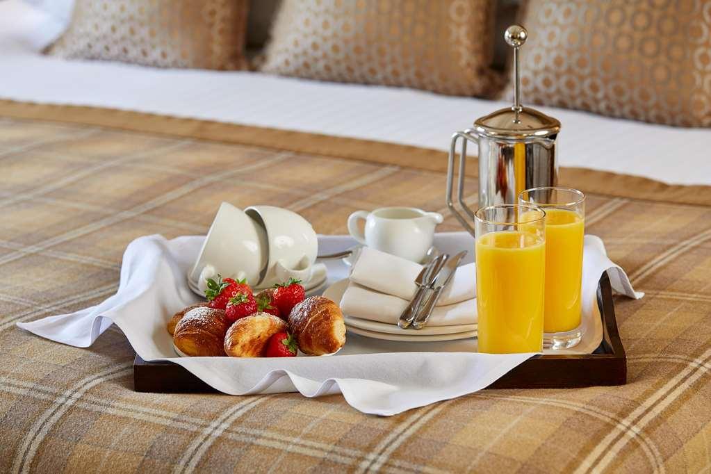 Macdonald Cardrona Hotel, Golf & Spa Peebles Pokoj fotografie